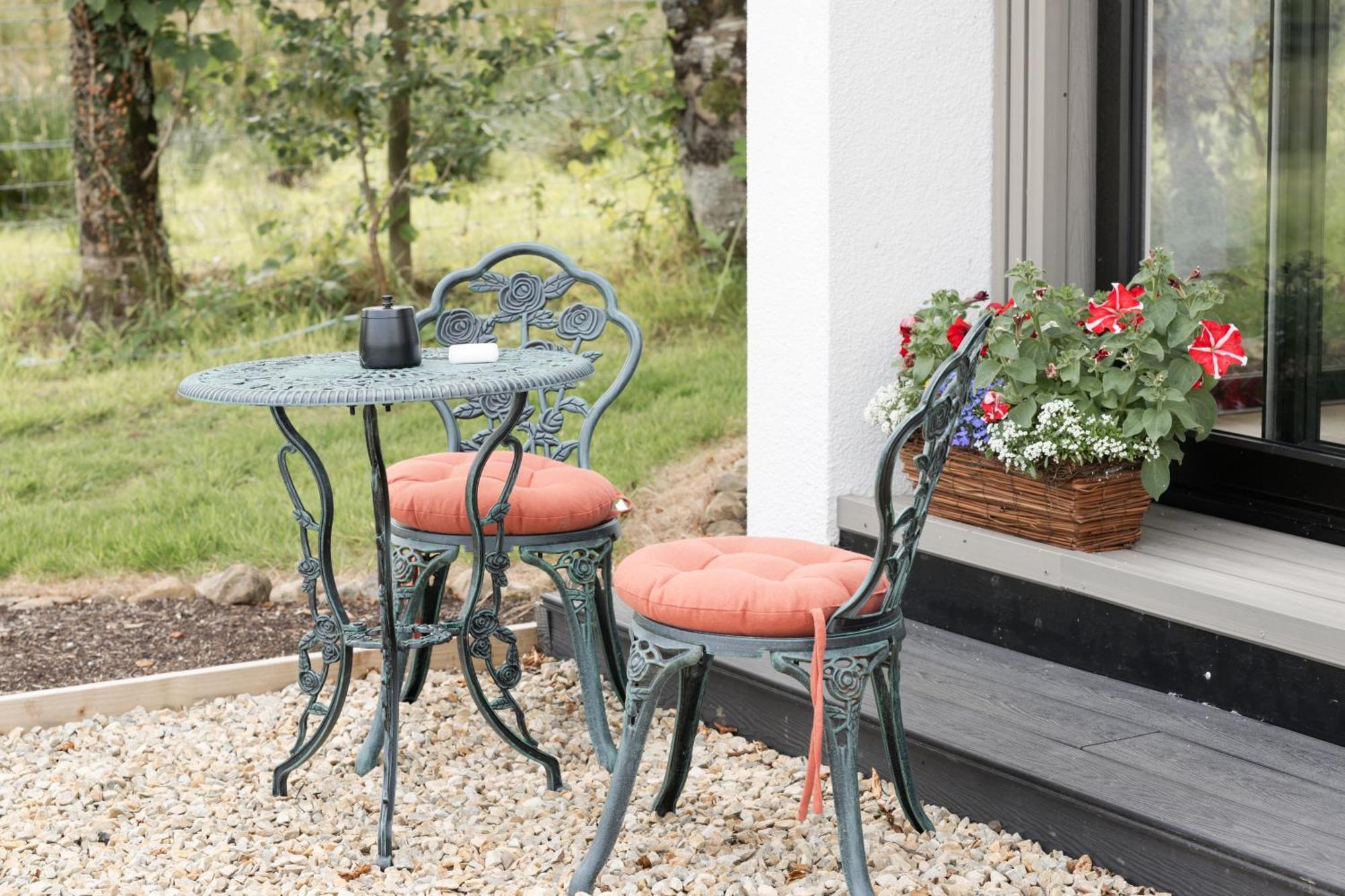 Lakescape - Waterfront Self- Catering Cabins 에니스킬런 외부 사진