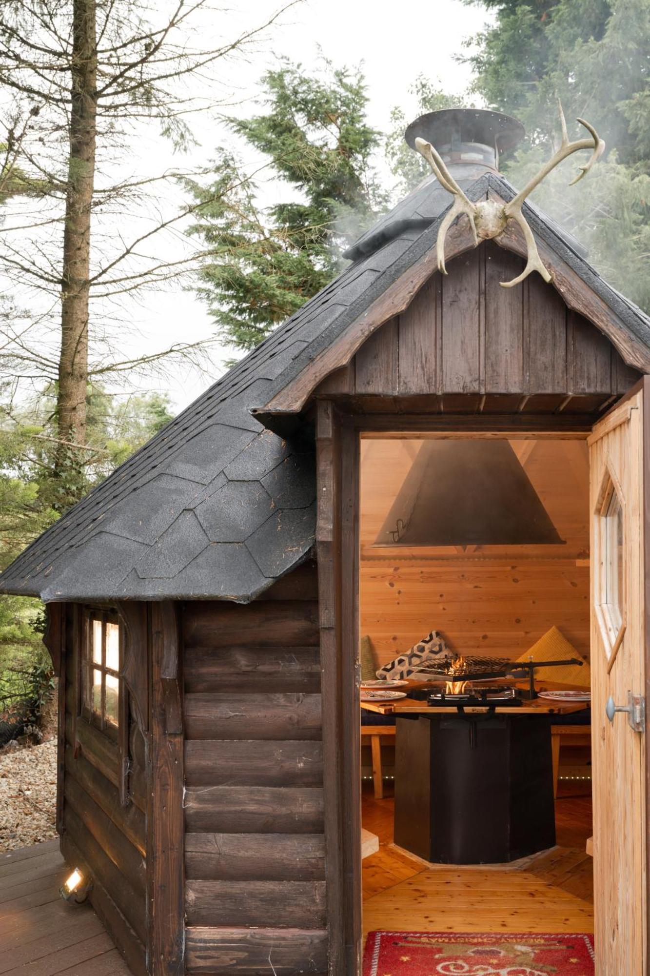 Lakescape - Waterfront Self- Catering Cabins 에니스킬런 외부 사진